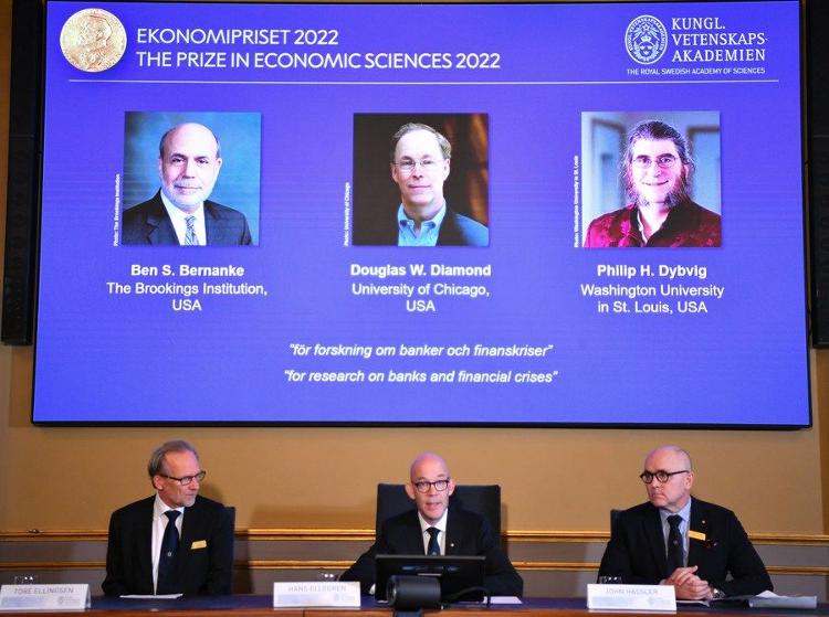 三名经济学家因银行与金融危机研究成果获2022年诺贝尔经济学奖