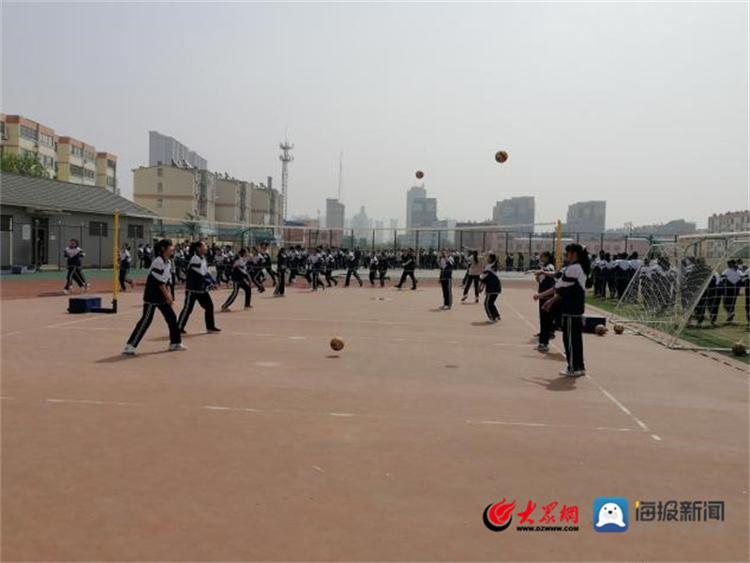 莱芜区吴伯箫学校在2022年济南市中小学生体育联赛排球比赛中获佳绩  第2张