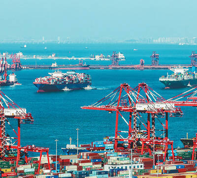 《人民日报》头版关注山东港口集团提升基础设施建设，积极扩展港口物流产业链条