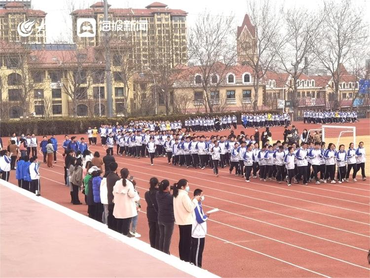 管延强胶州市实验中学图片