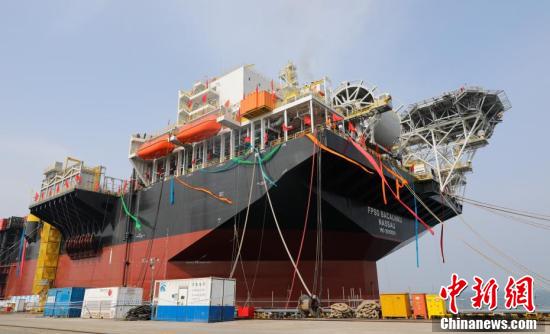 全球首艘M350型浮式生产储卸油船在辽宁大连交付