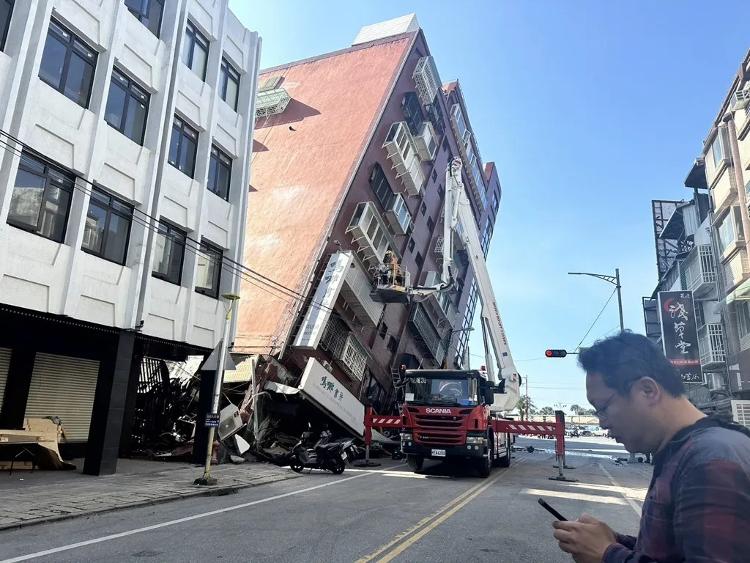 大地震却没收到预警短信？台“天气署”称低估震度