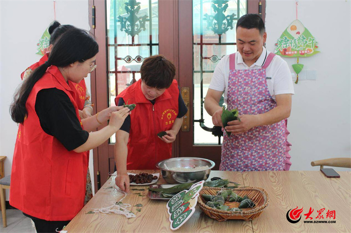 定陶区黄店镇周海村志愿者周荣帅:幸福食堂小饭碗推动民生大发展