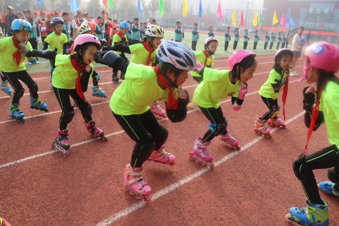 KB体育点燃运动 尽显体育风采 ——临沂古城小学举行第八届体育节暨2021年秋季(图2)