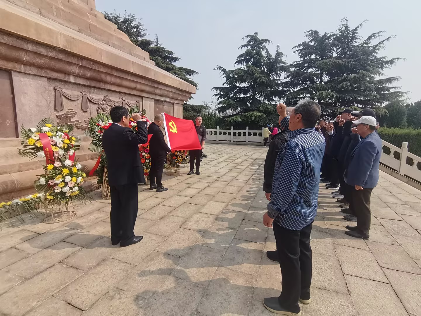 周村烈士陵园图片图片